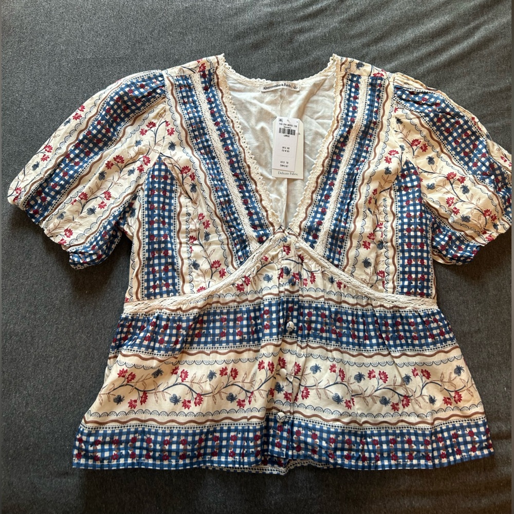 Abercrombie & Fitch Cream Blouse with Navy & Red Accent